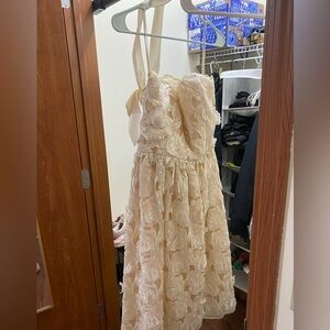 Vintage 70s Victor Costa 3D Lace Column Dress Creme
